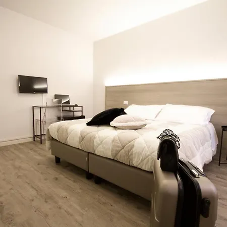 Πανσιόν El Duche 4*